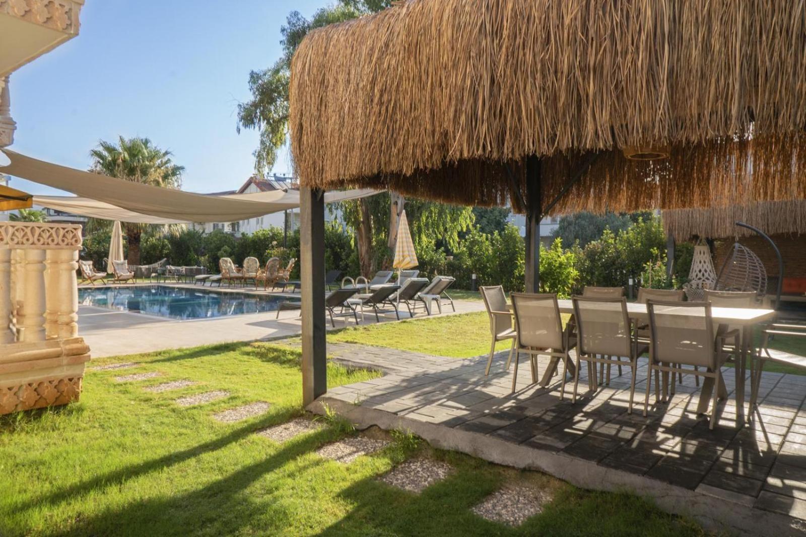 Kalender Pansion Aparthotel Fethiye Luaran gambar