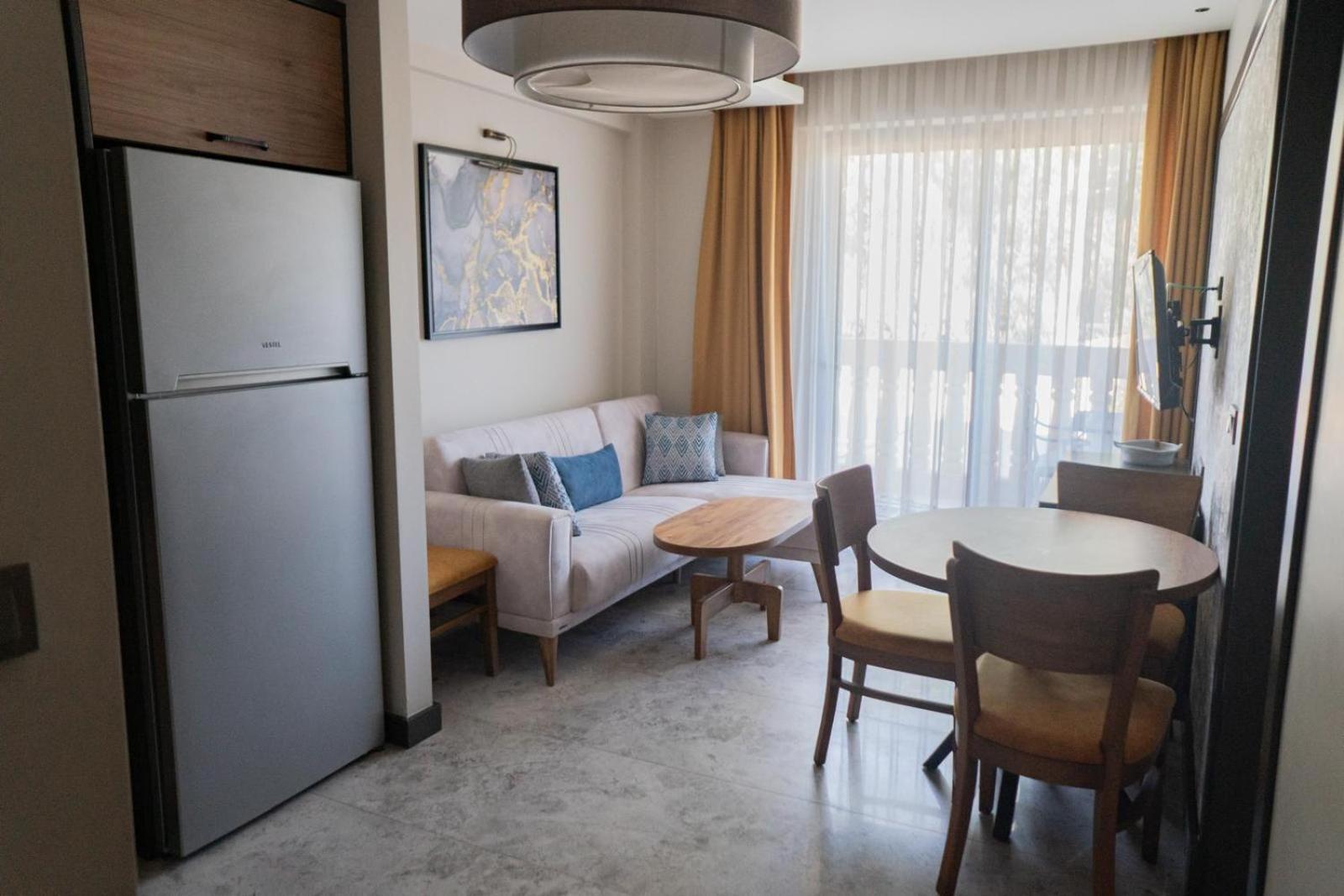 Kalender Pansion Aparthotel Fethiye Luaran gambar